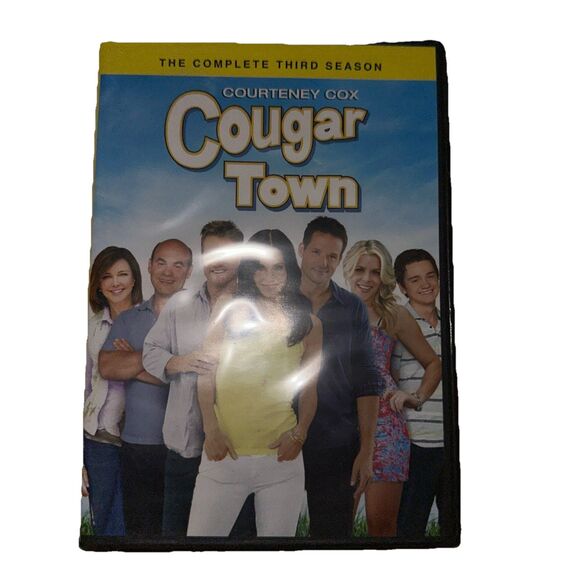Cougar Town The Complete Third Season DVD Set NEW Sealed 2-Disc Comedy Series - Picture 1 of 2